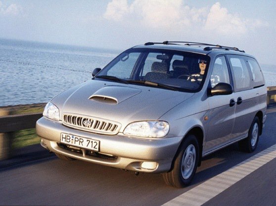 Kia Carnival — I поколение (1998–2001)