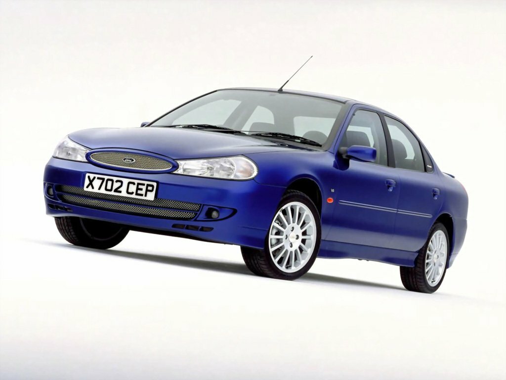 Ford Mondeo ST — II поколение (1999–2001)