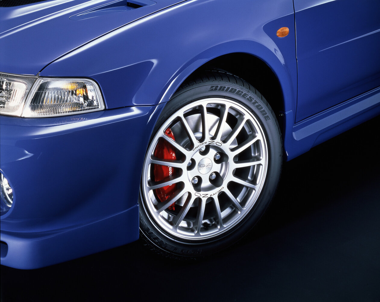 Mitsubishi Lancer Evolution — справочные фотографии комплектации, Диск