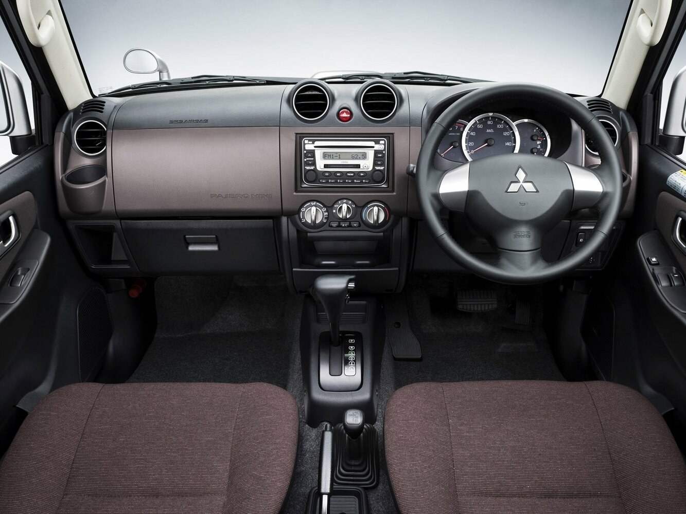 Mitsubishi Pajero Mini