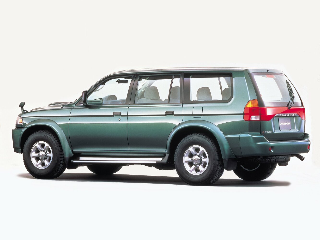Mitsubishi Challenger