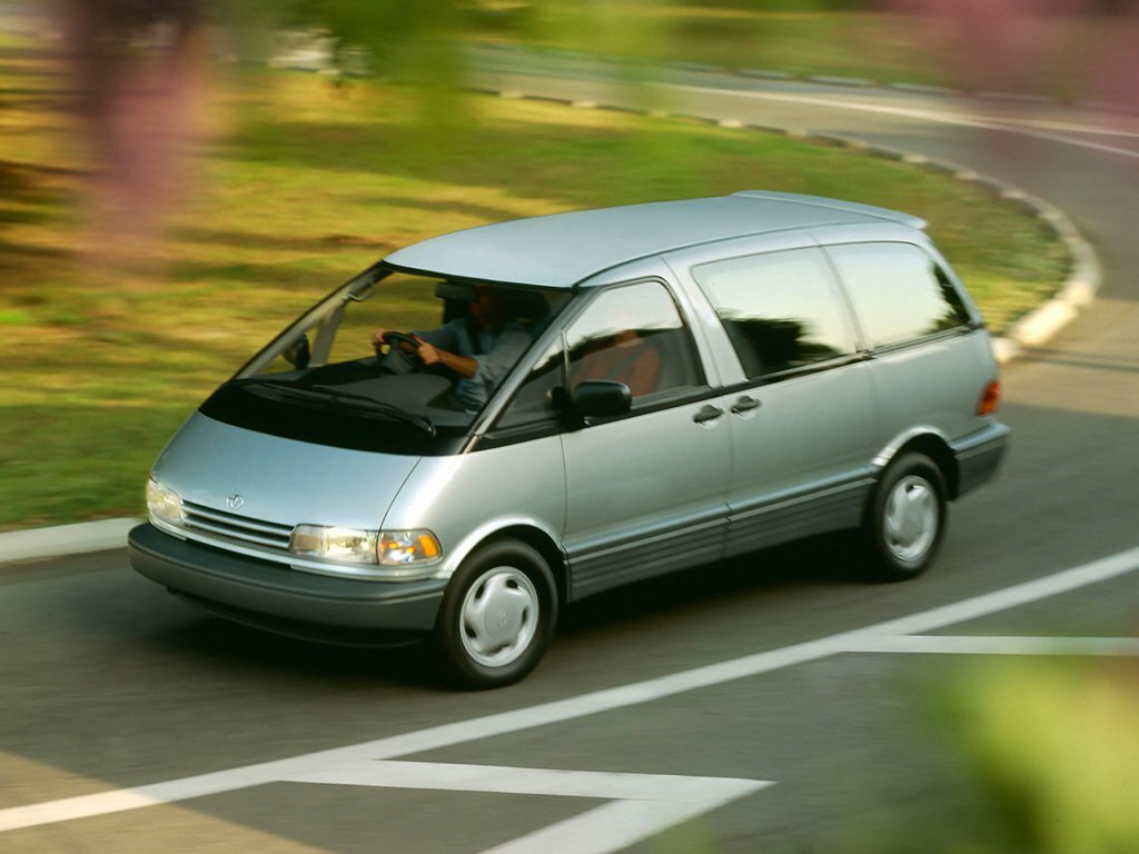 Toyota Previa — I (XR10, XR20) (1990–2000)
