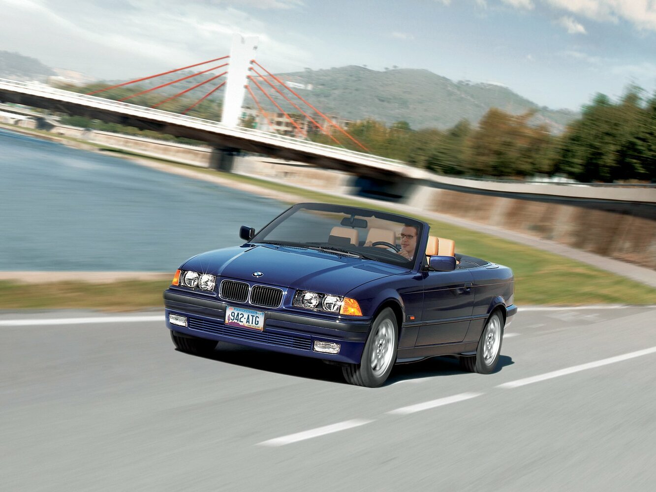 323i 2.5
