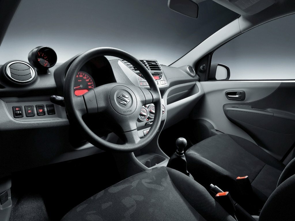 Suzuki Alto GII