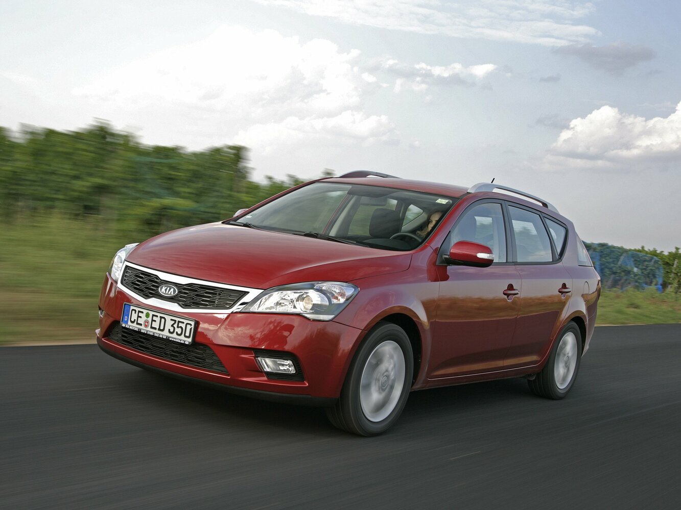 Kia Ceed — I Рестайлинг (2010–2012)
