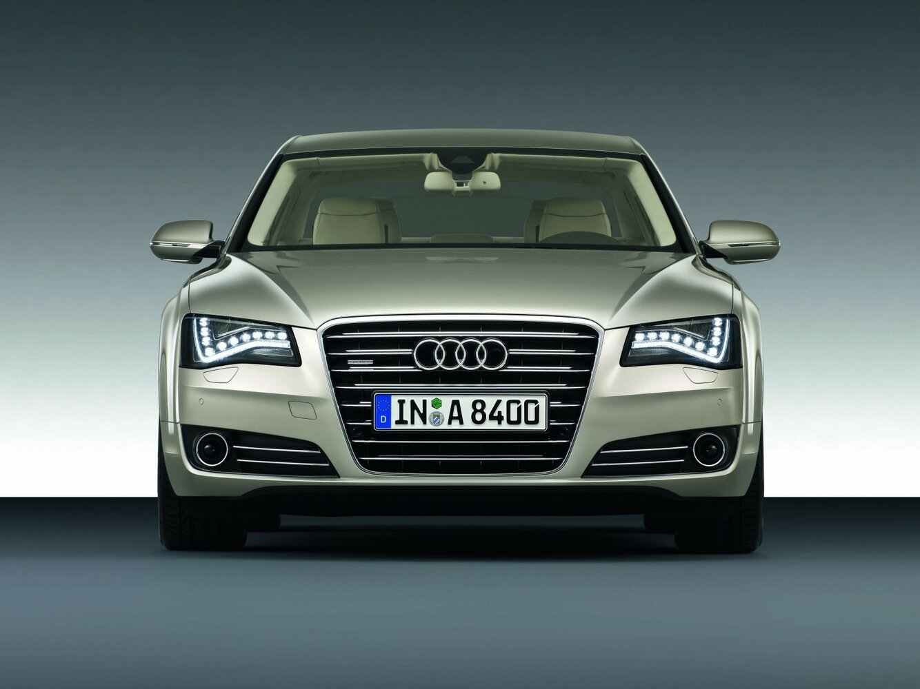 Audi A8 D4