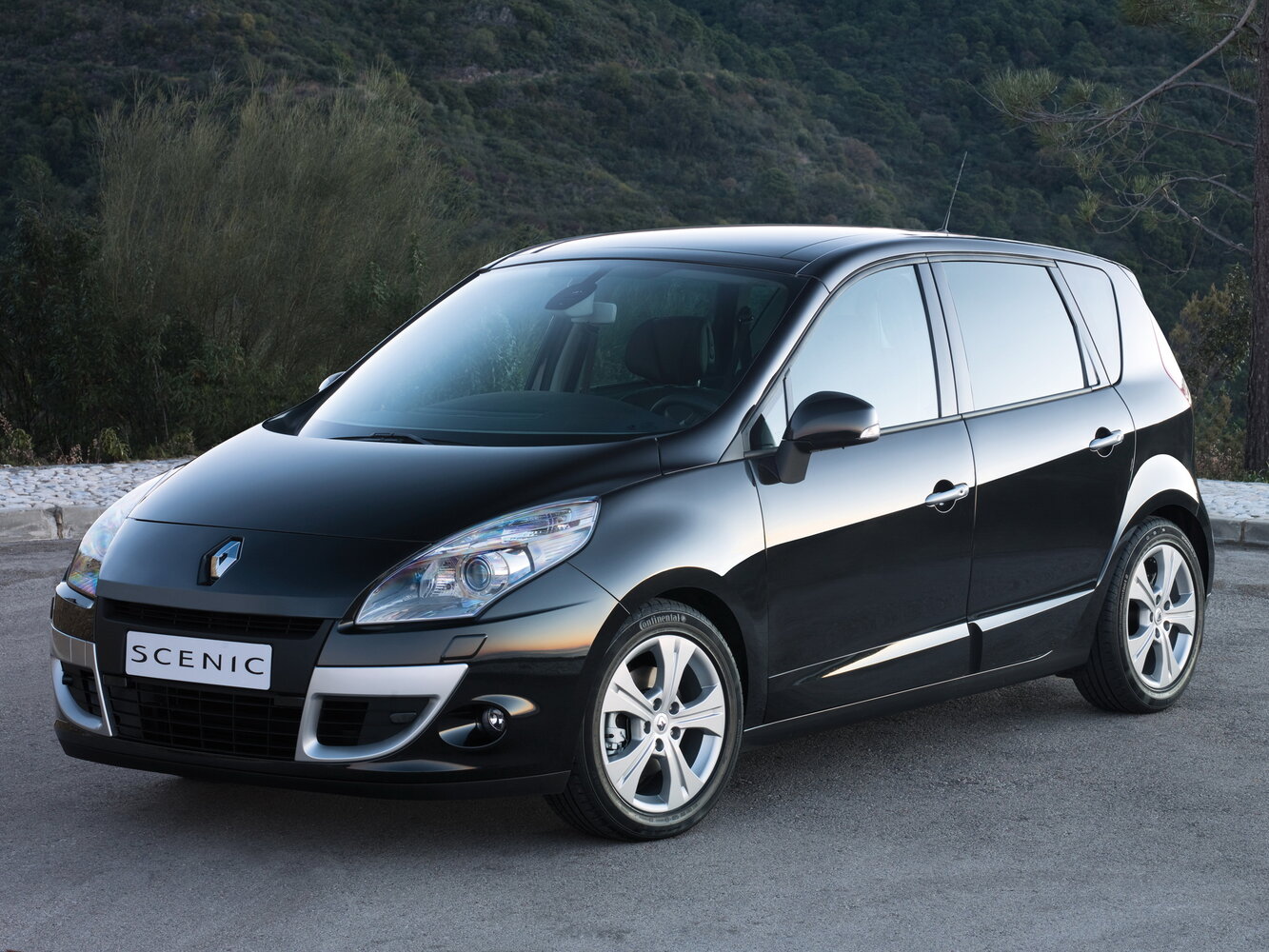 Renault Scenic — III поколение (2009–2011)