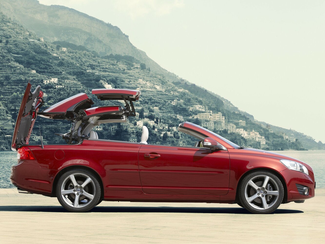 Volvo C70 2.4i SE