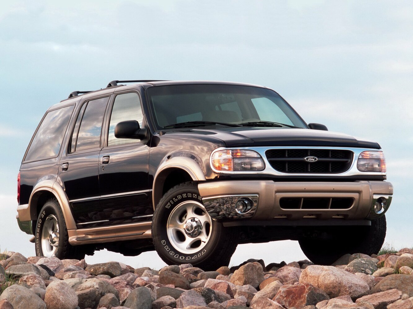 Ford Explorer — II поколение (1994–2000)
