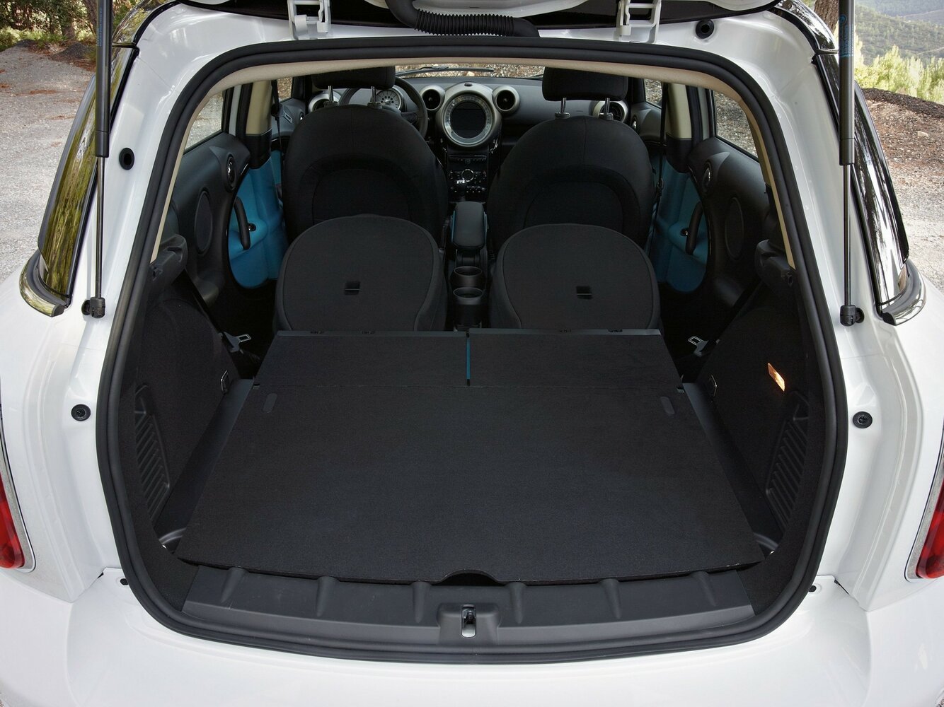 Mini Countryman — справочные фотографии комплектации, Багажник