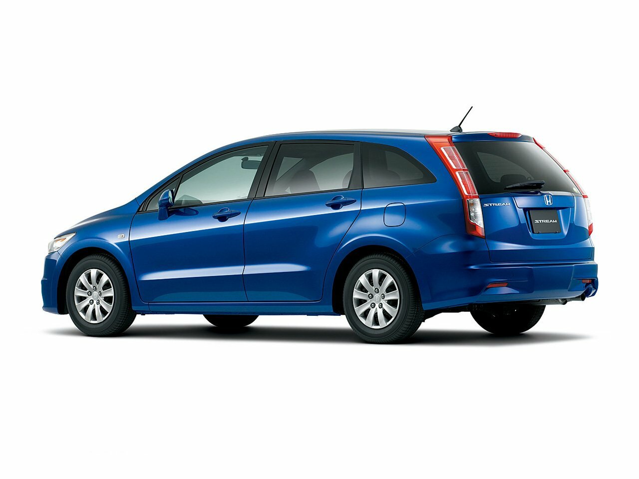 Honda Stream X HDD Package