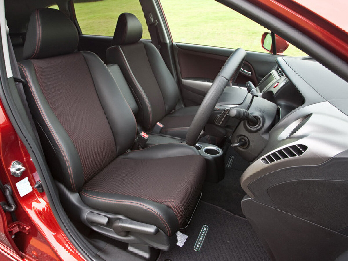 Honda Stream X HDD Package