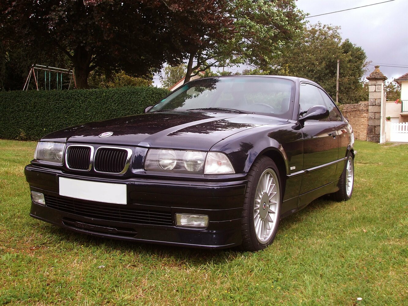 ALPINA B8 — E36 (1995–1998)
