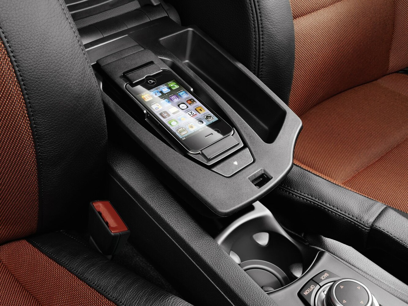 BMW 1 серии — справочные фотографии комплектации, Интерьер 1