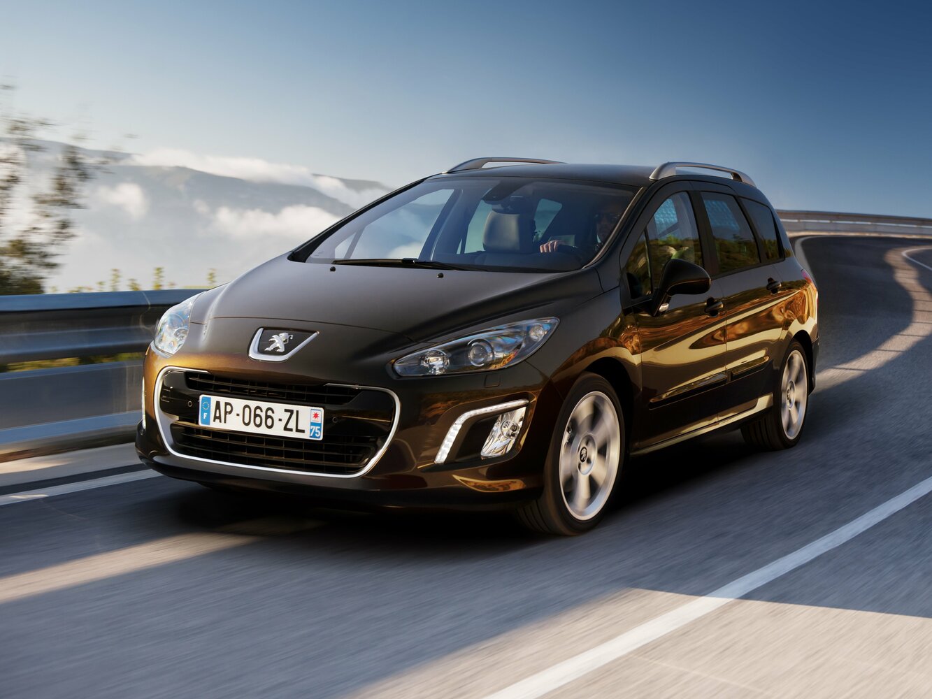 Peugeot 308 — I Рестайлинг (2011–2015)