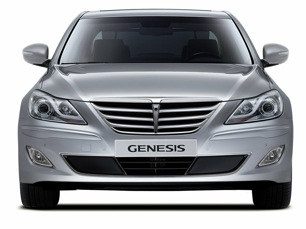 Hyundai Genesis Base
