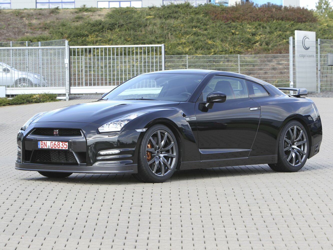 Nissan GT-R