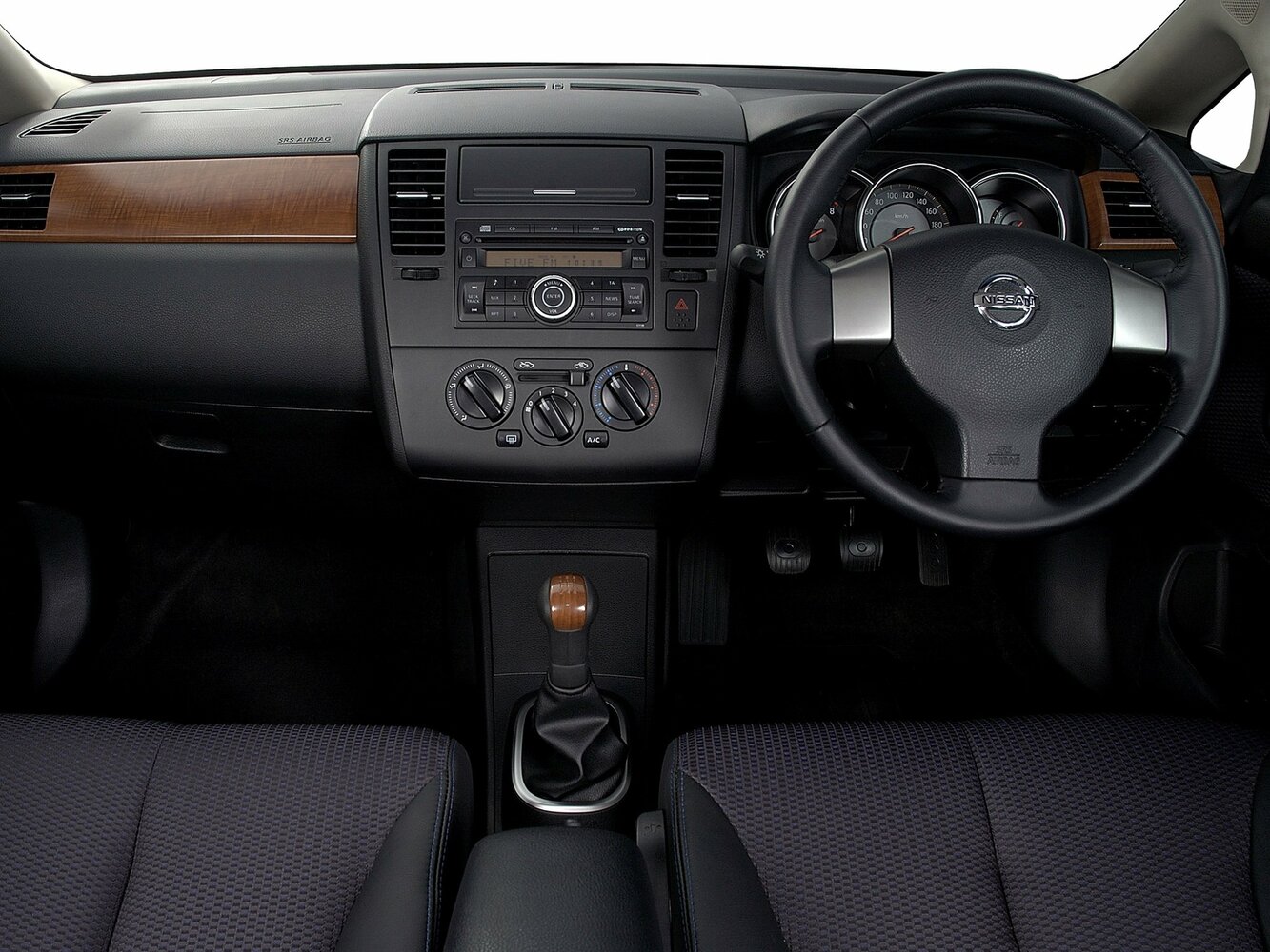 Nissan Tiida 2009 1.6 AT Luxury NISMO Sport
