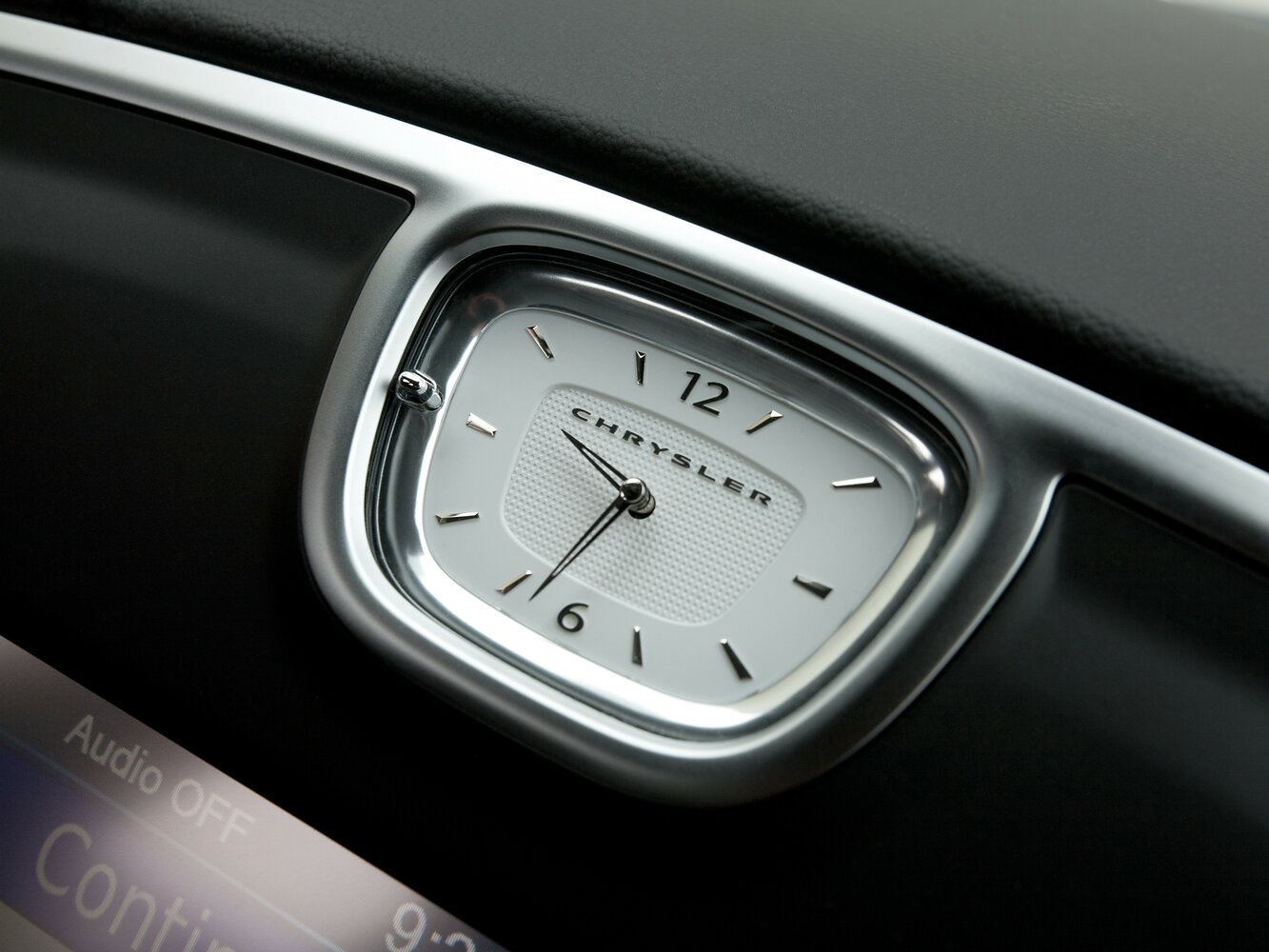 Chrysler 300C — справочные фотографии комплектации, Интерьер 2