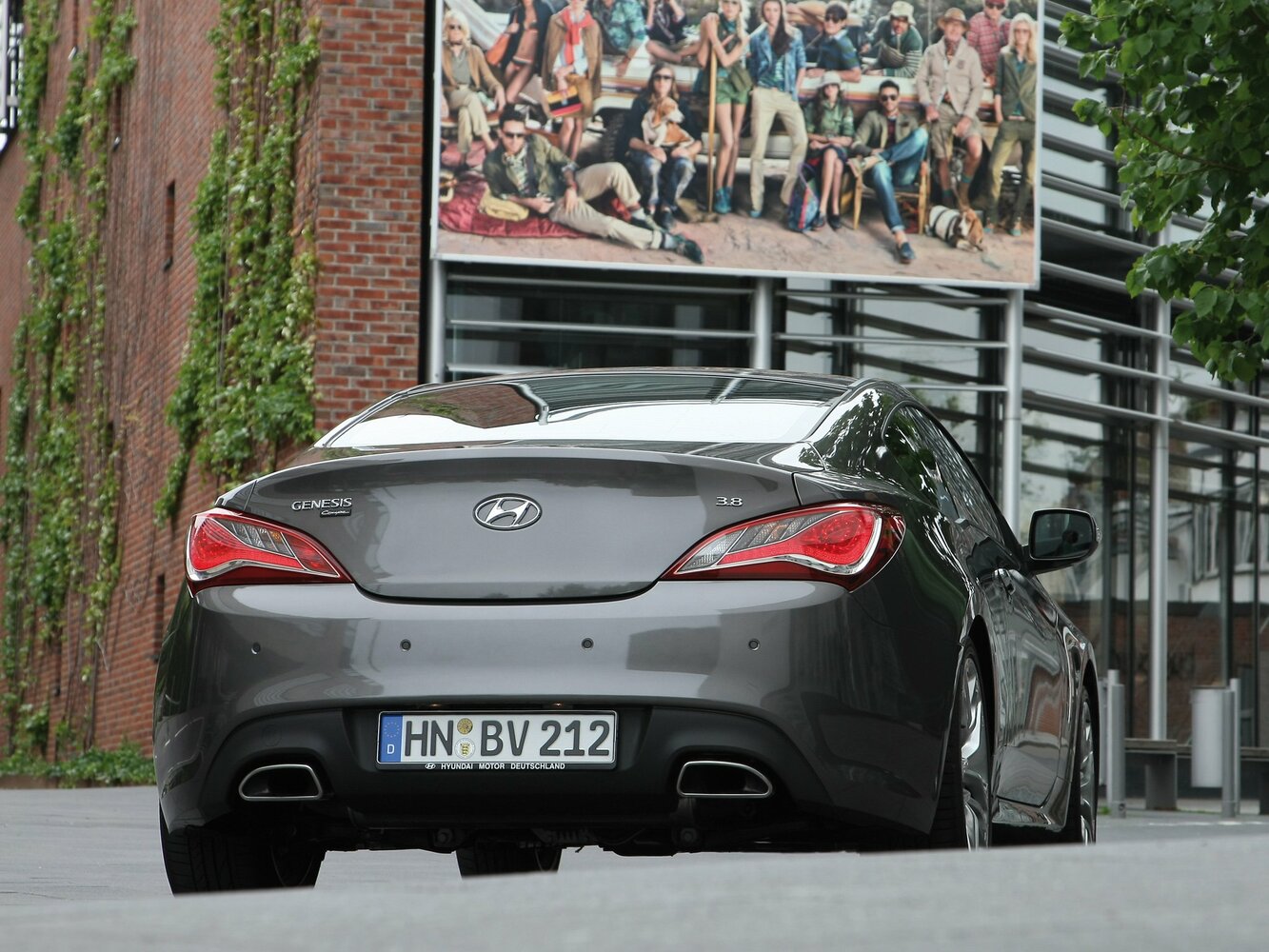 Hyundai Genesis Coupe 380 GT-R