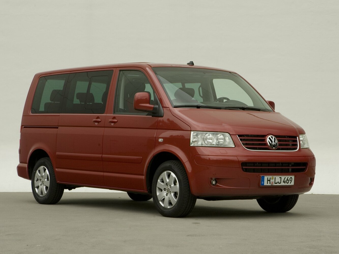 Volkswagen Multivan — T5 (2003–2008)