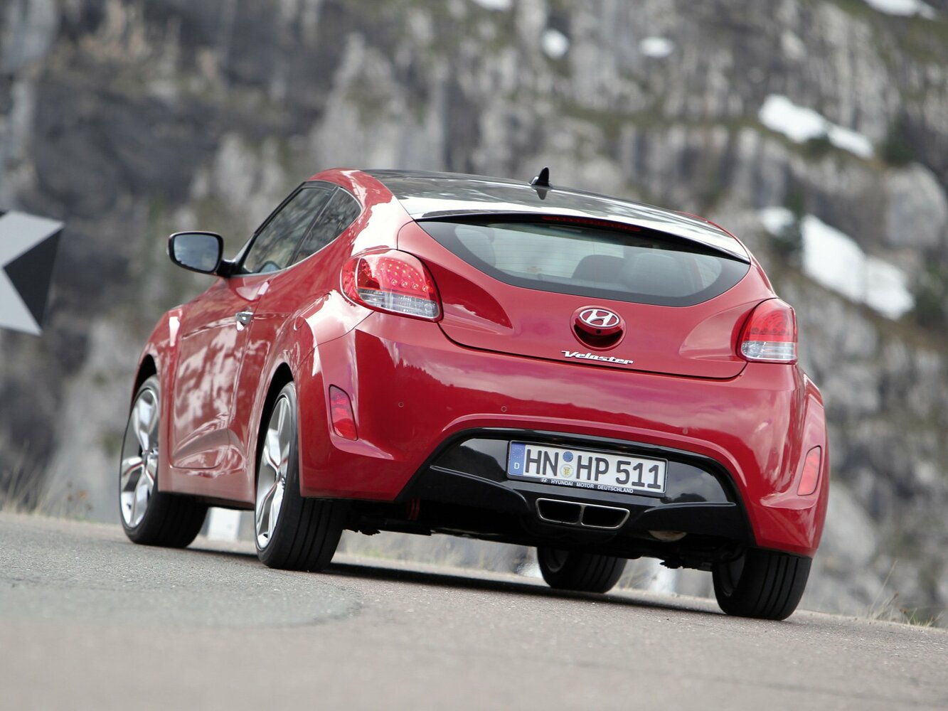 Hyundai Veloster