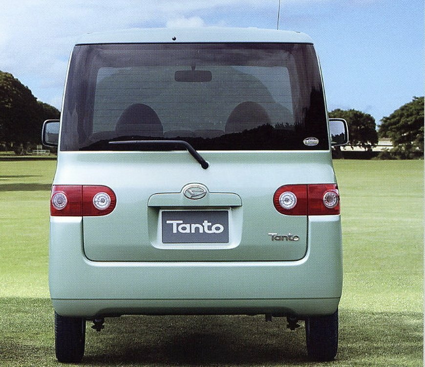 Daihatsu Tanto RS