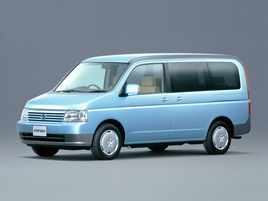 Honda Stepwgn — II поколение (2001–2002)