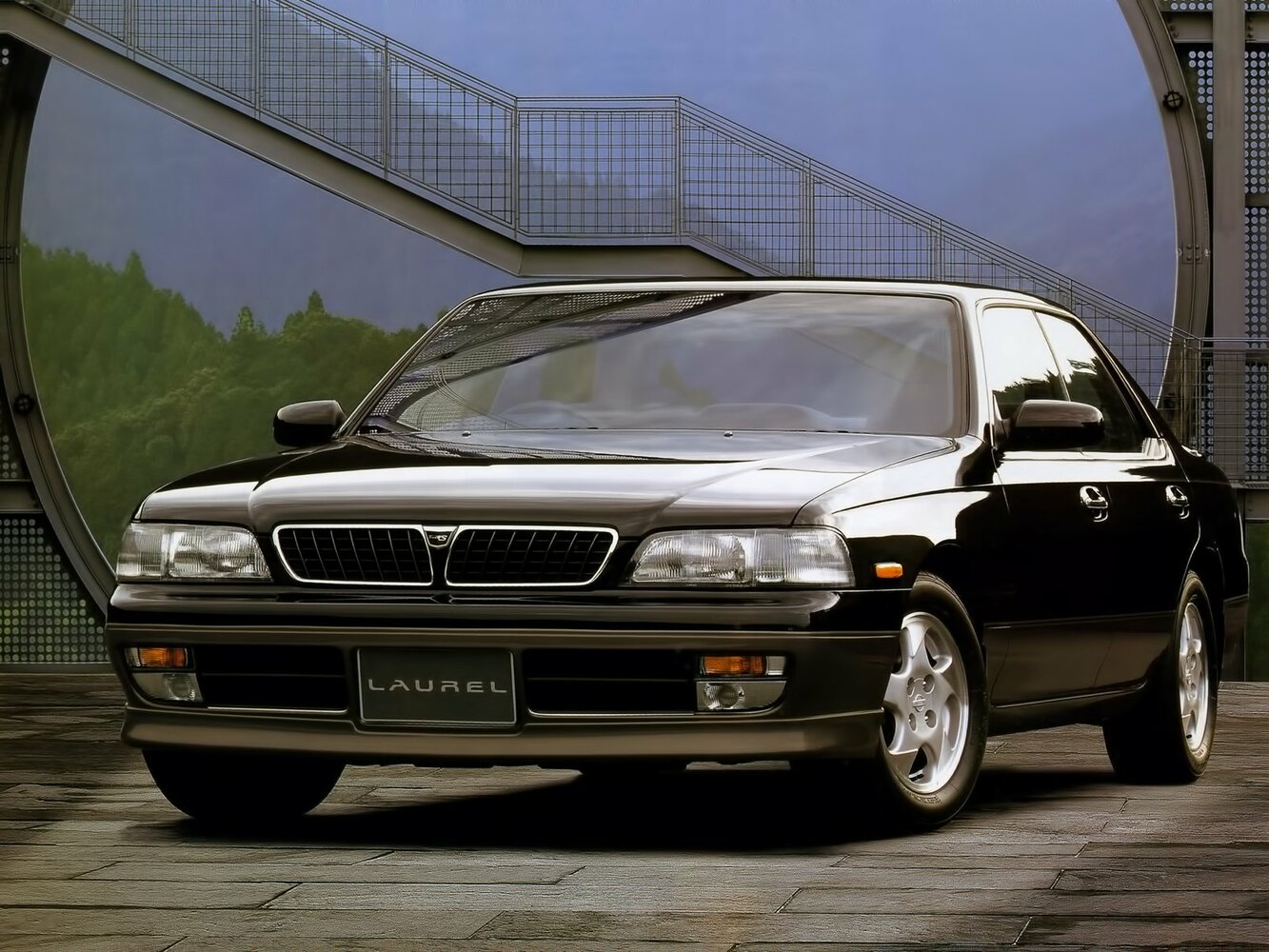 Nissan Laurel