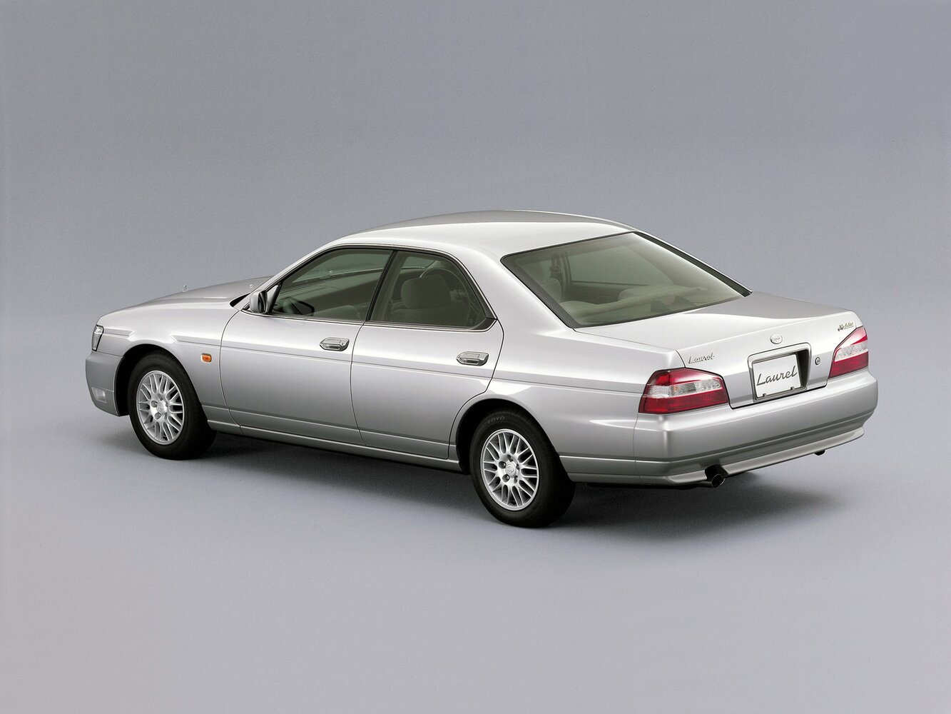 Nissan Laurel 25 NAVI