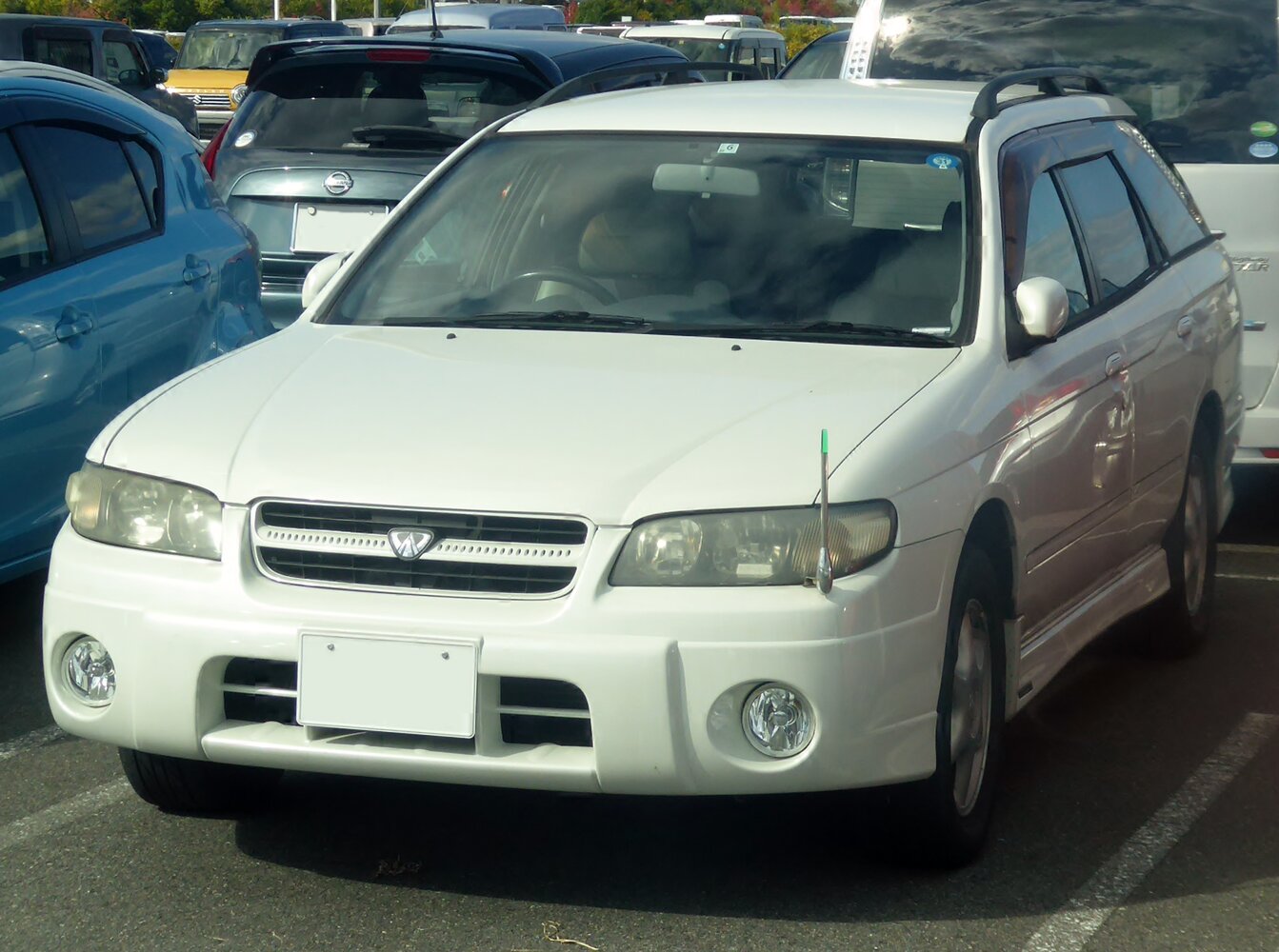 Nissan Avenir GT4−Z