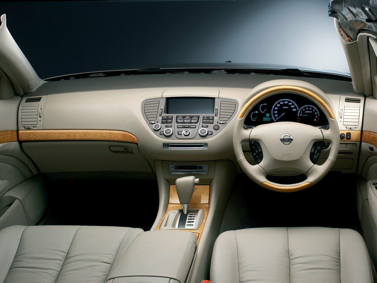 Nissan Cima 300G