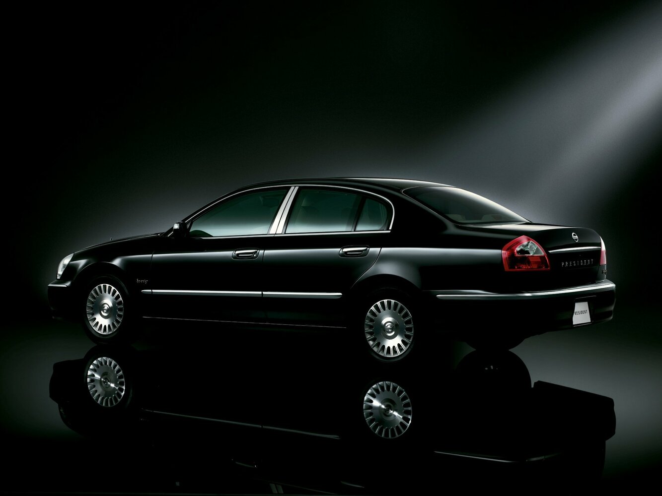 Nissan President