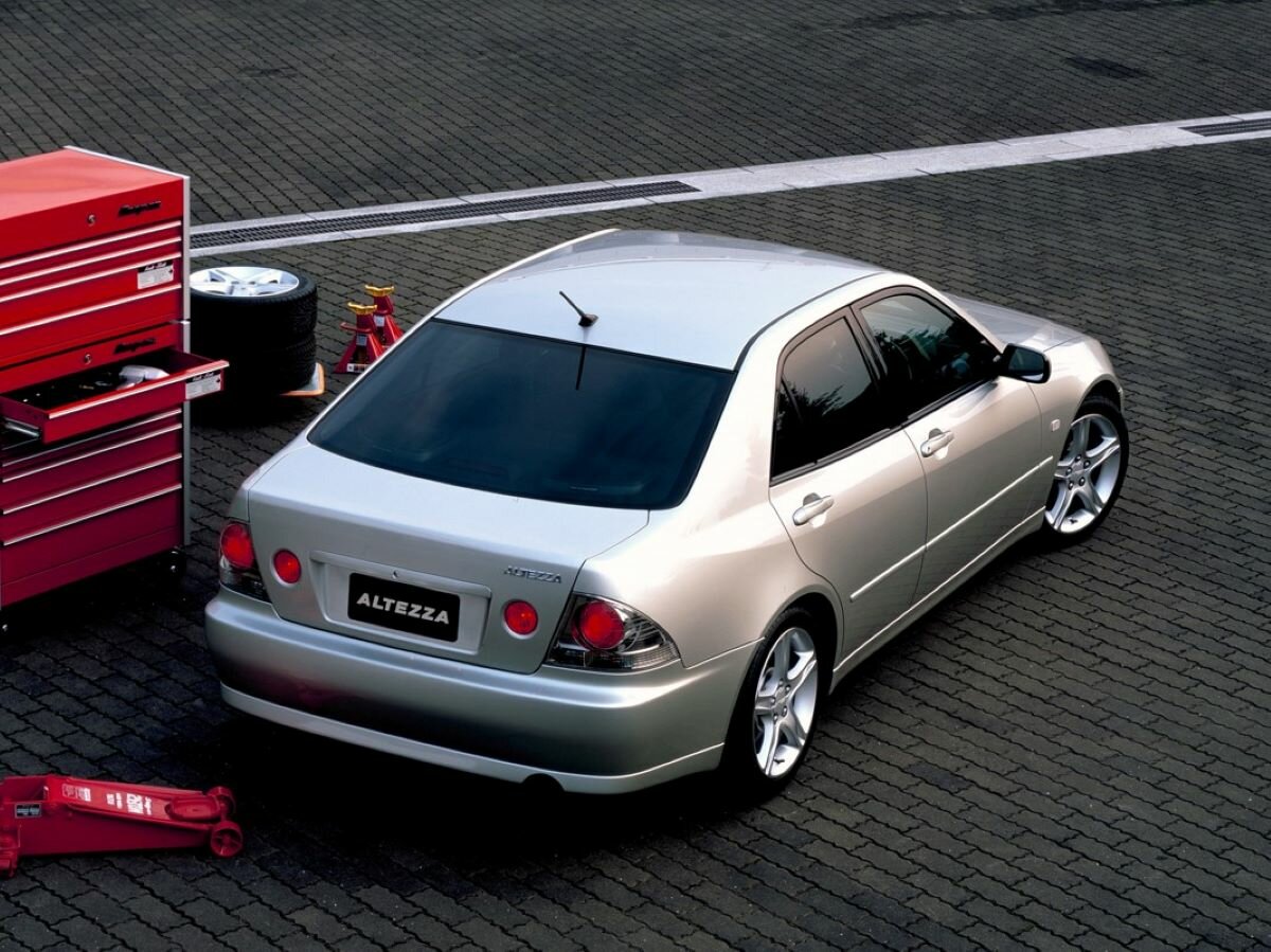 Toyota Altezza RS200