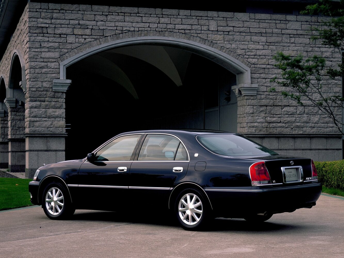 Toyota Crown Majesta 3.0A