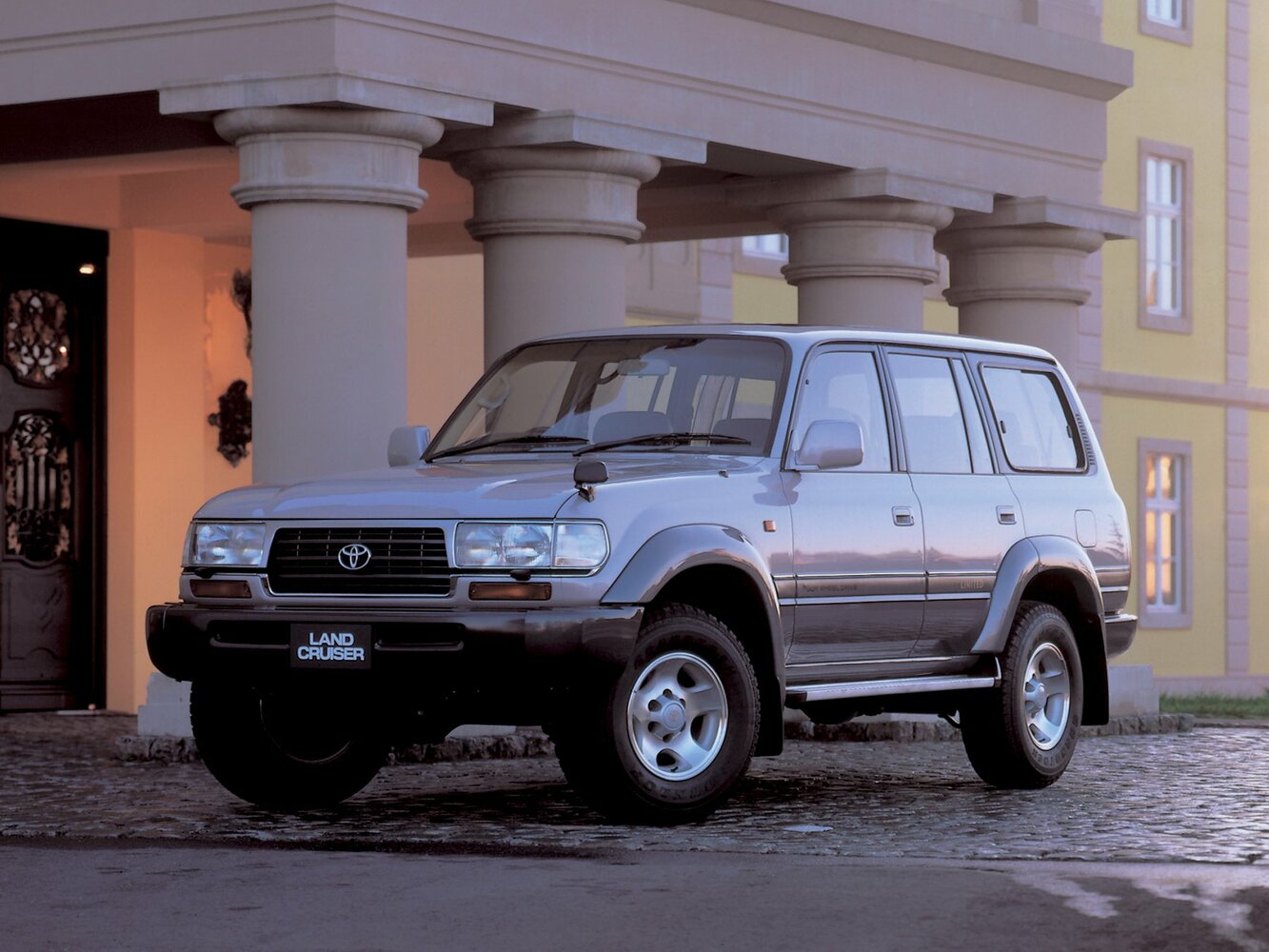Toyota Land Cruiser — 80 Series Рестайлинг (1995–1997)