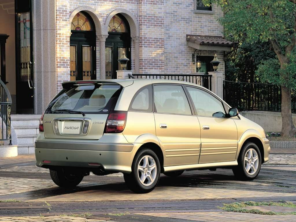 Toyota Nadia X