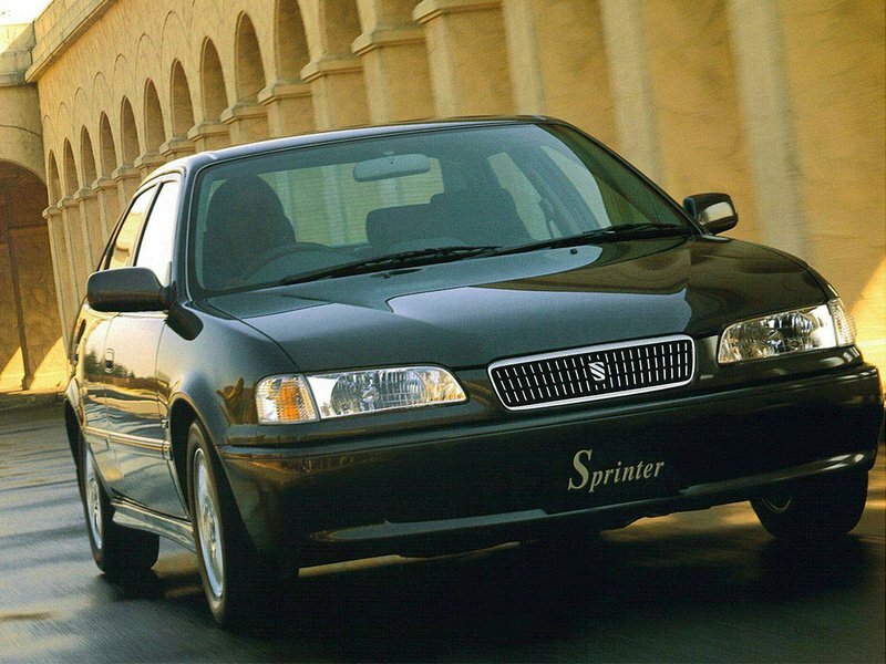 Toyota Sprinter — справочные фотографии комплектации, Спереди