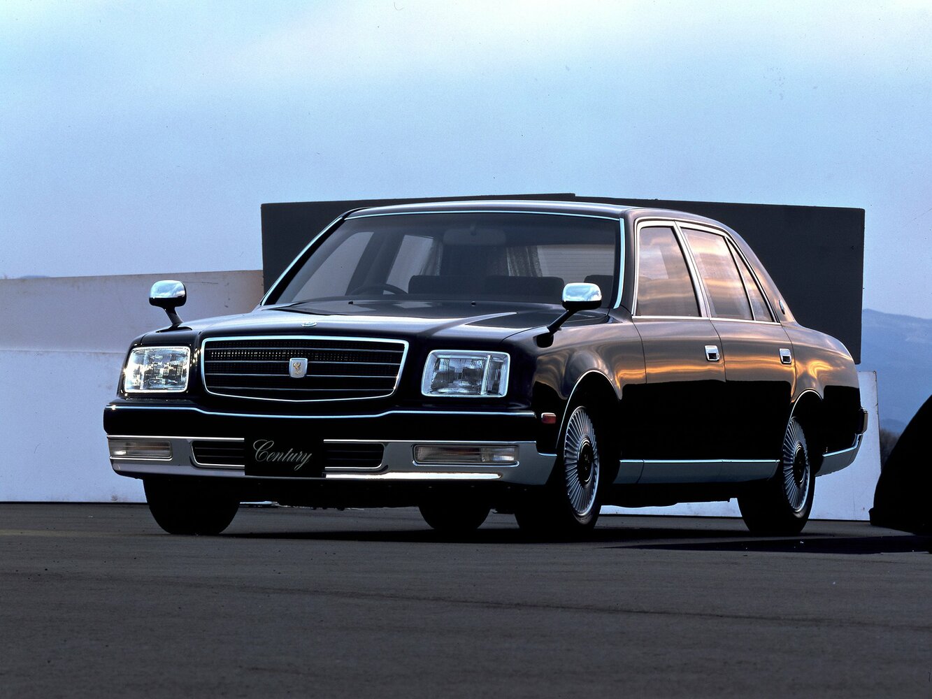 Toyota Century EMV Package