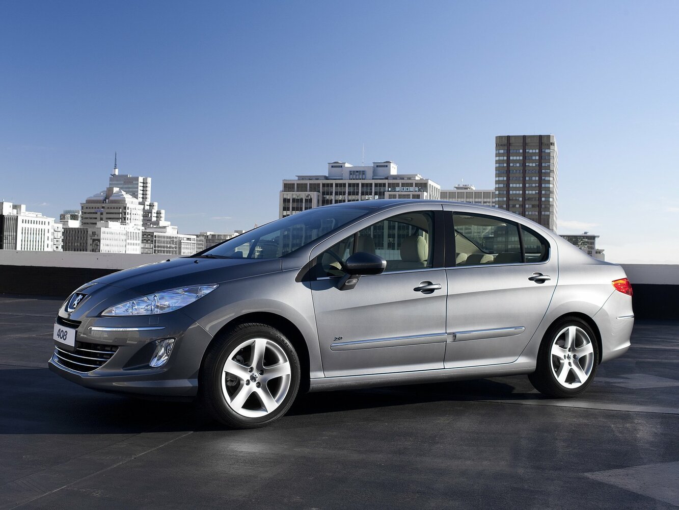 Peugeot 408 — I поколение (2012–2016)