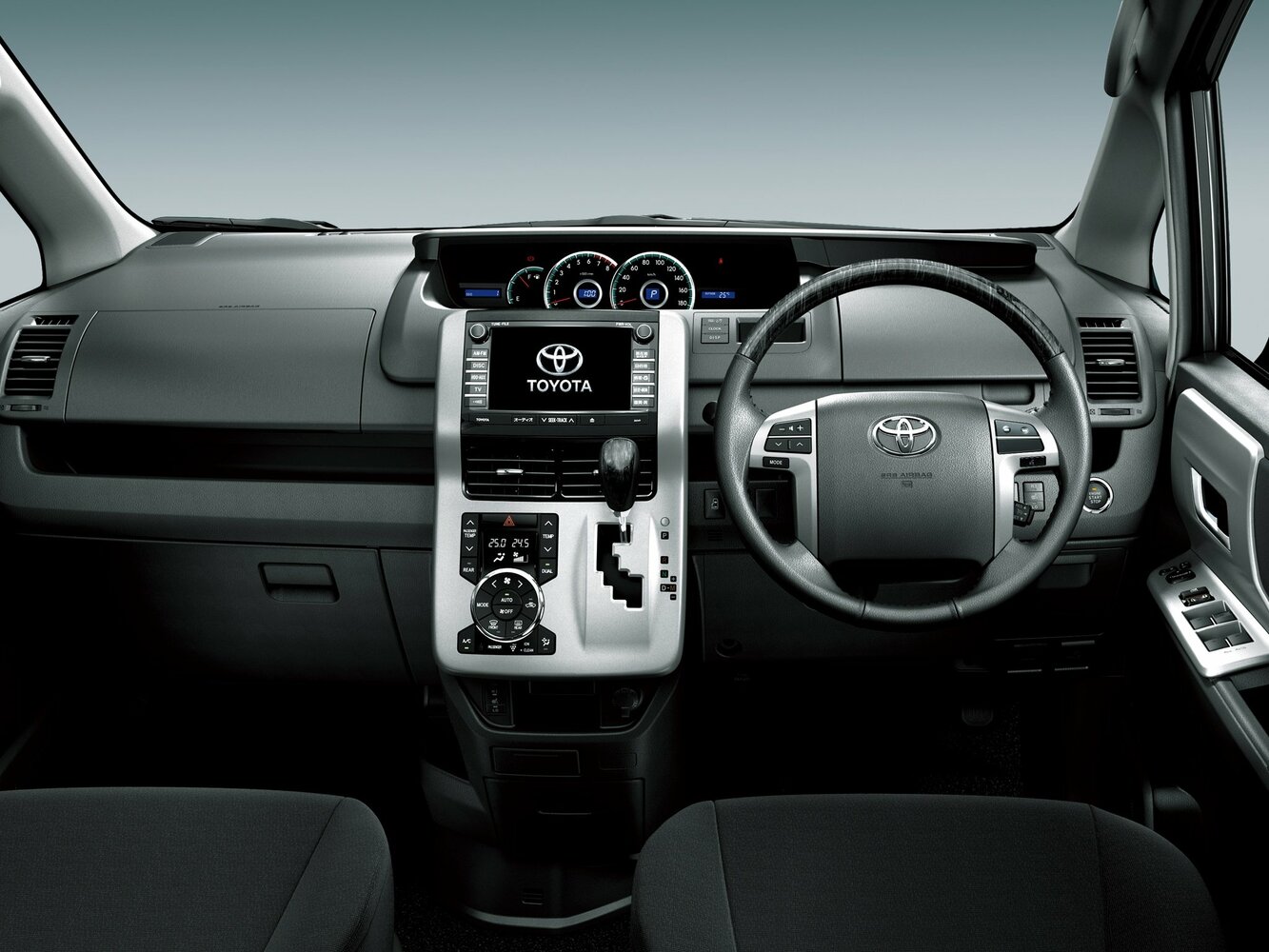 Toyota Voxy ZS II