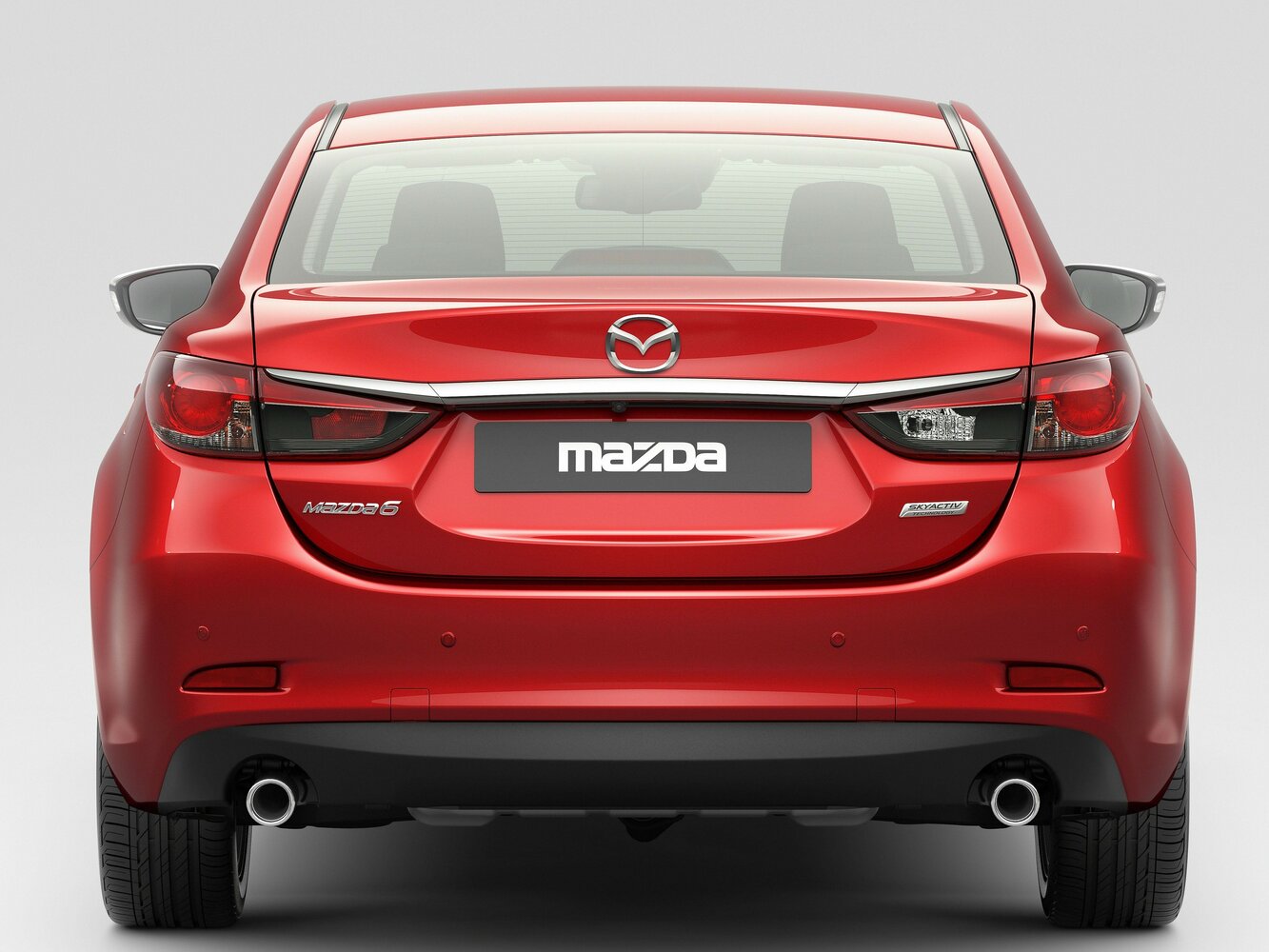 Mazda 6 — справочные фотографии комплектации, Сзади
