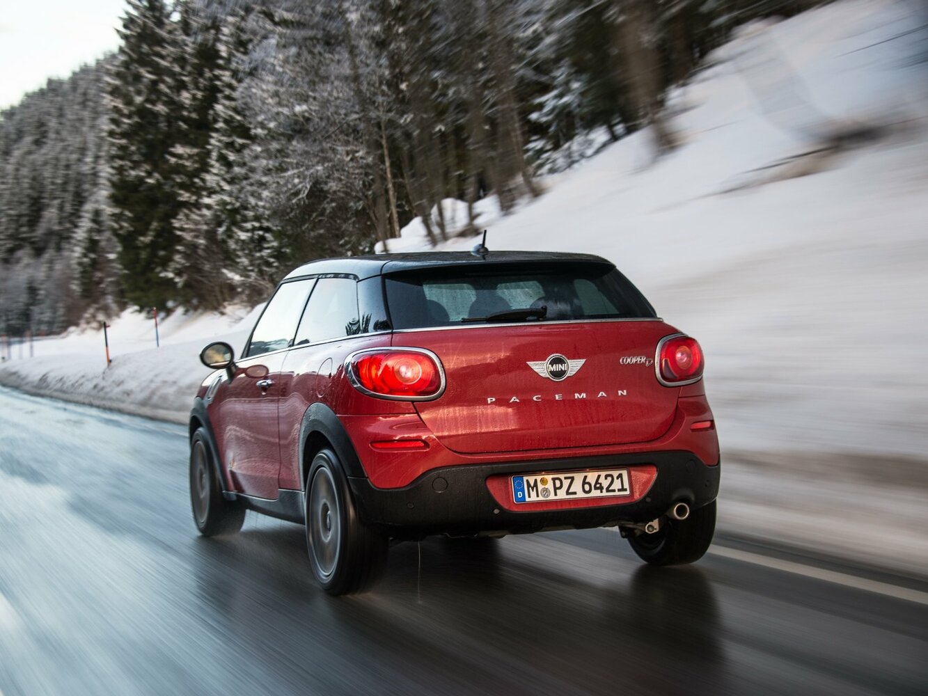 Mini Paceman — справочные фотографии комплектации, Сзади