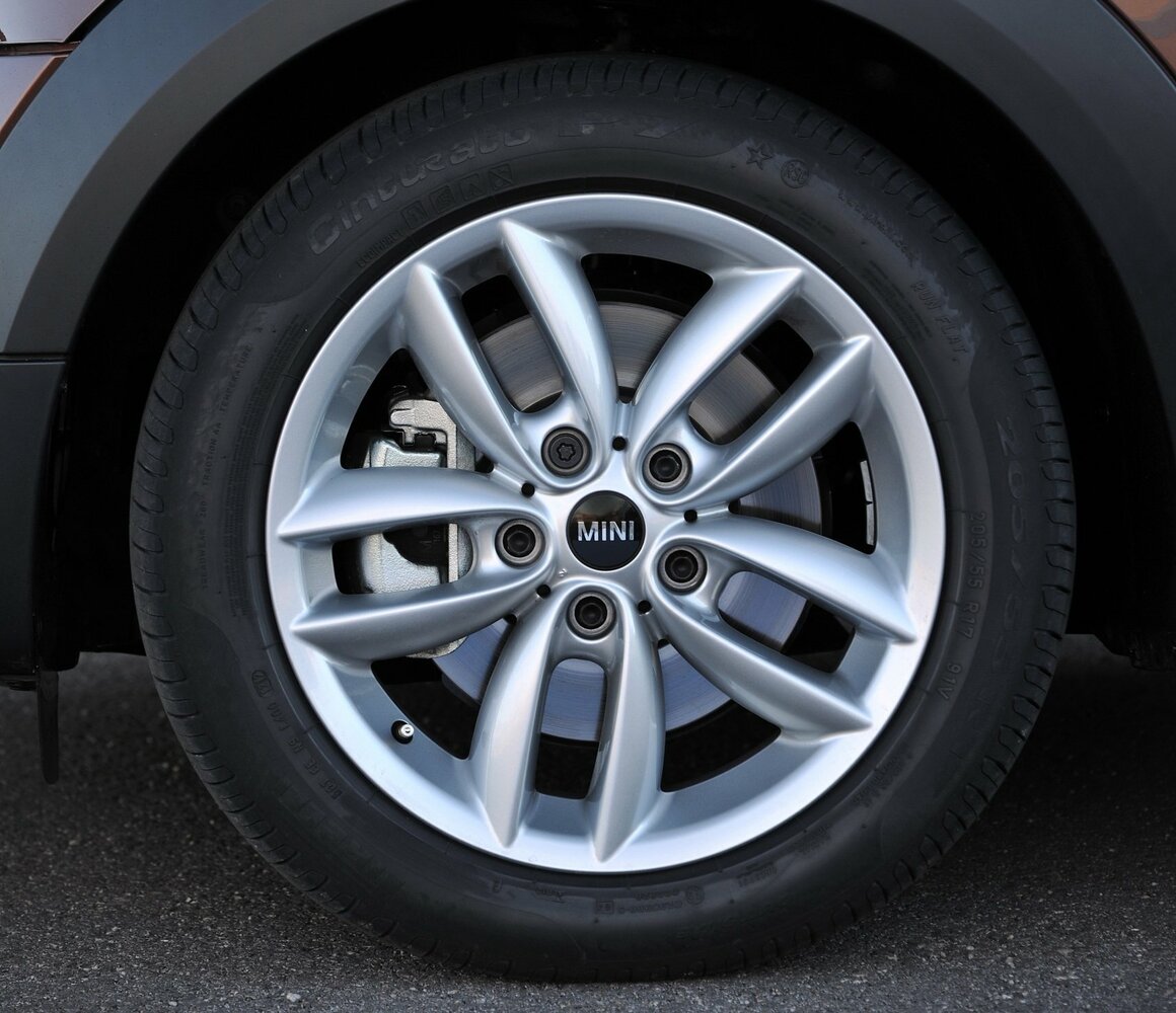 Mini Paceman — справочные фотографии комплектации, Диск