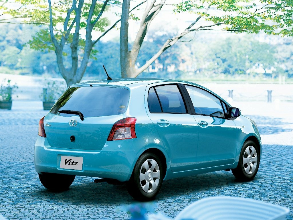 Toyota Vitz F