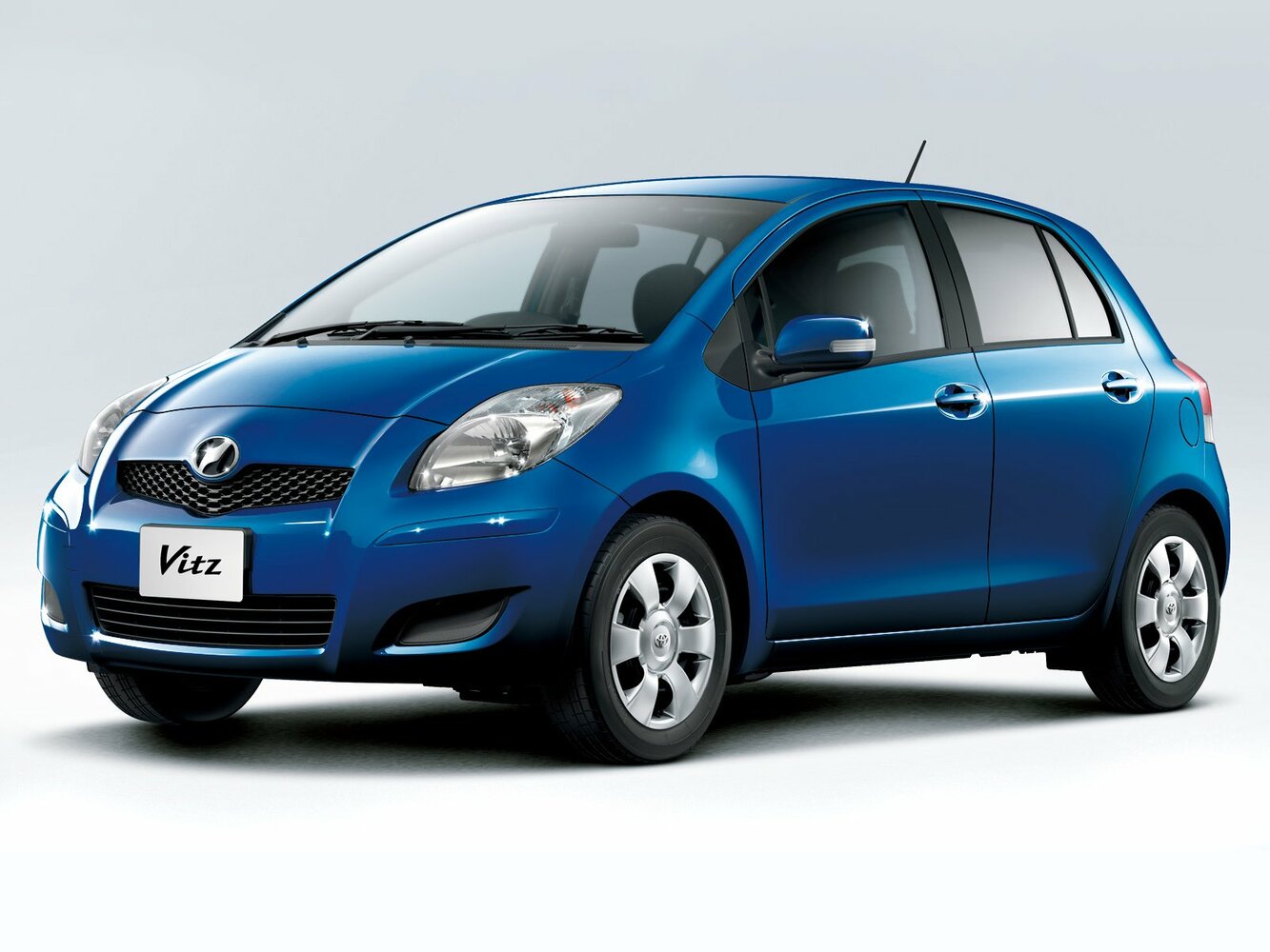 Toyota Vitz F