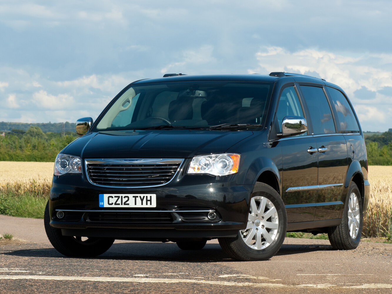 Chrysler Voyager — V Рестайлинг (2011–2016)