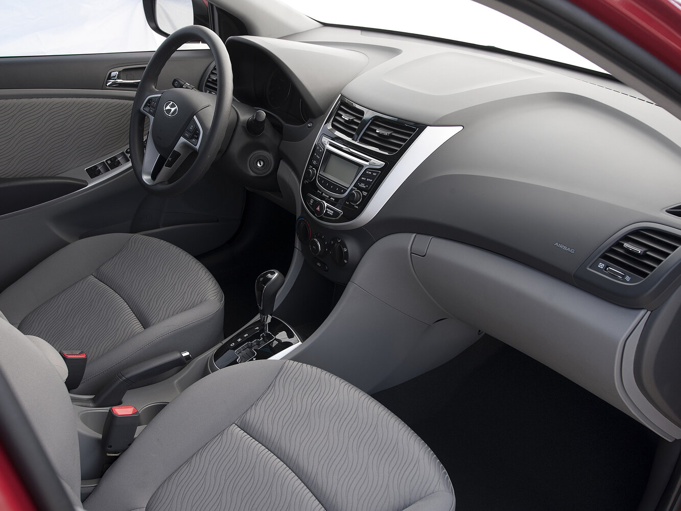 Hyundai Accent 1.4 VVT Smart