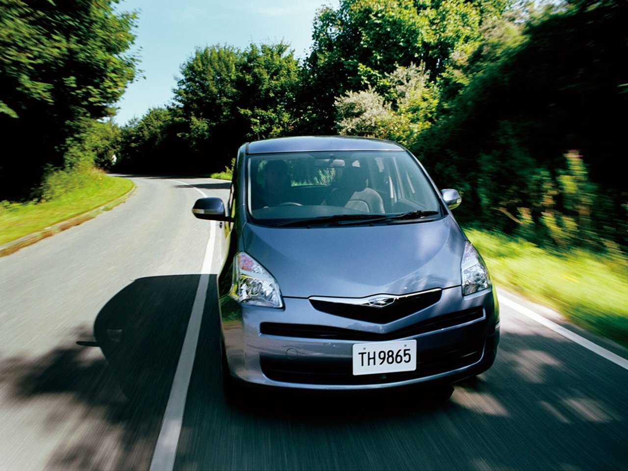 Toyota Ractis G L Package