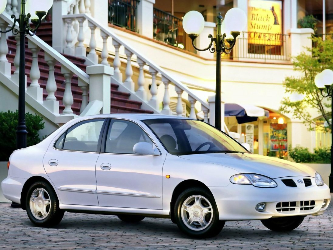 Hyundai Avante II Рестайлинг (1998–2000) · 1.5 MT (92 л.с.)